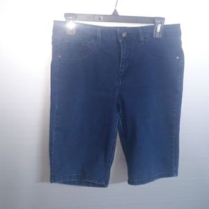 Gloria Vanderbilt Amanda Bermuda Sz 8 (SKU OB 137)